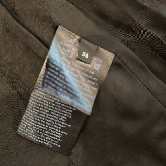 Feather Vest - Picture 4 of 5